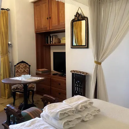 Pedraza Suite *